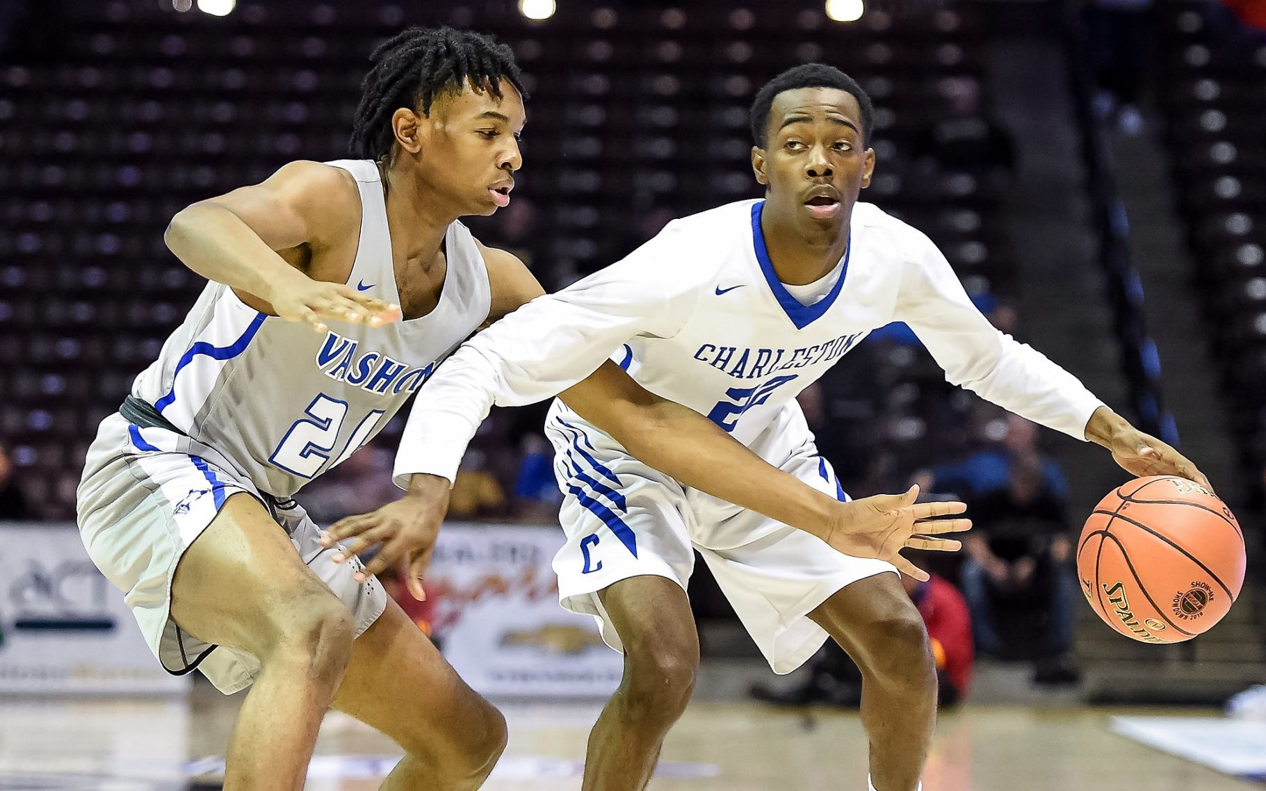 Vashon 70, Charleston 47